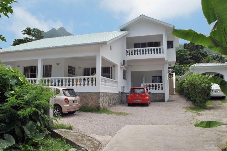 Rowsvilla Guest House Бо-Валлон Екстер'єр фото